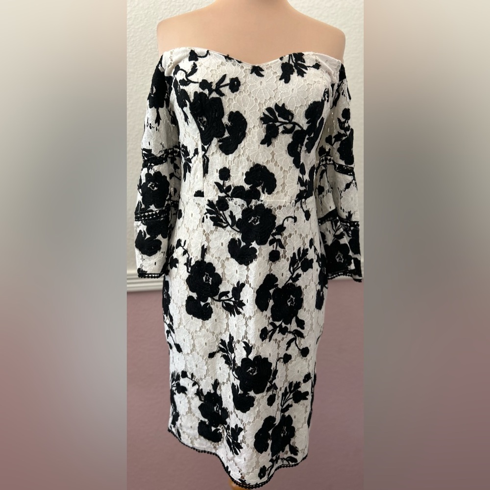 Adelyn Rae size M - Picture 3 of 13